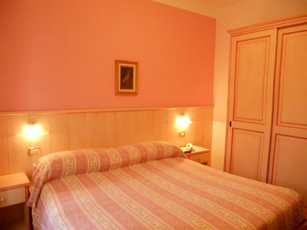 Albergo Ristorante Scanapa Кастионе дела Презолана Екстериор снимка